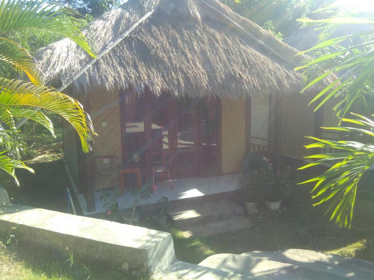 Airas' Garden Homestay Eco Bungalows Kuta  Екстер'єр фото