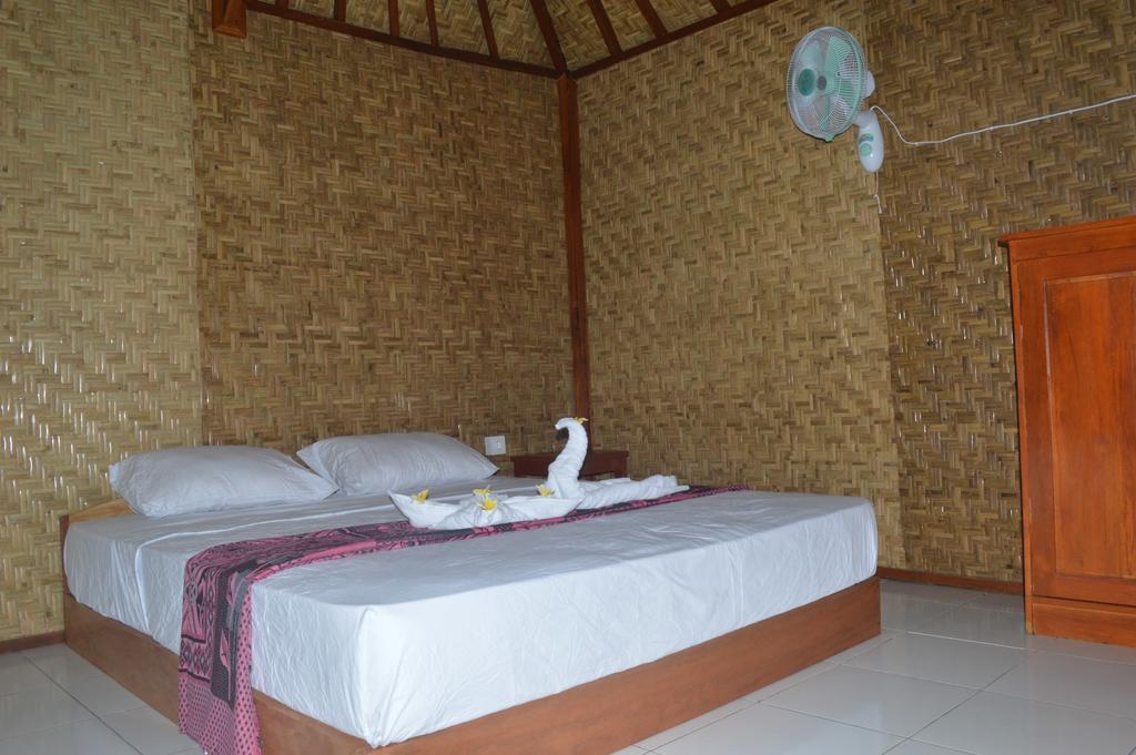 Airas' Garden Homestay Eco Bungalows Kuta  Екстер'єр фото